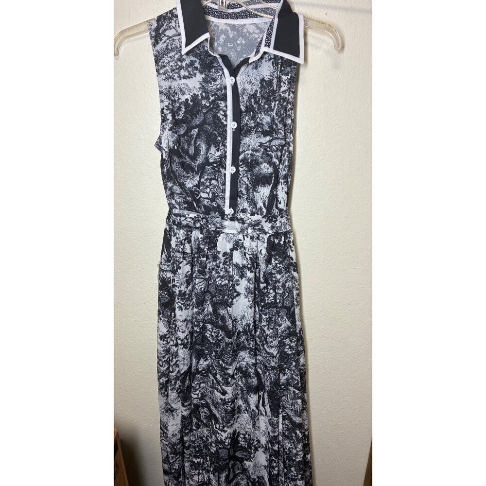 NWOT Maxi Dress Collared Forest Print Side Split Black White Size Small